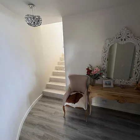 3 Bedrooms In Cabopino